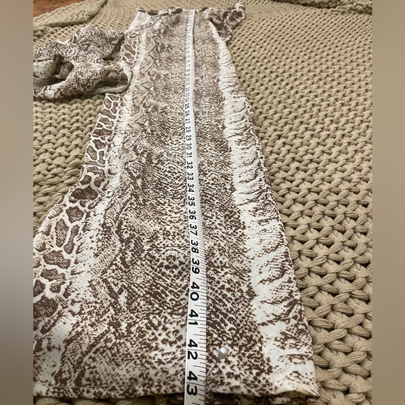 Animal Print 2 Piece set Brown and tan 6-8 - Picture 16 of 16